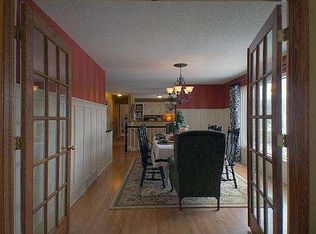 N4427 Meadow Wood Rd, Onalaska, WI 54650