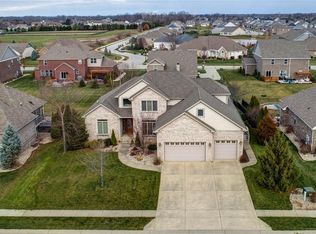 3692 Woodvine Dr, Bargersville, IN 46106
