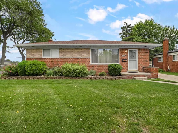 28450 Suburban Dr, Warren, MI 48088
