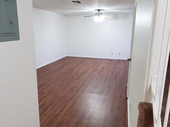 Entry Apt 1 Living/Dining Room