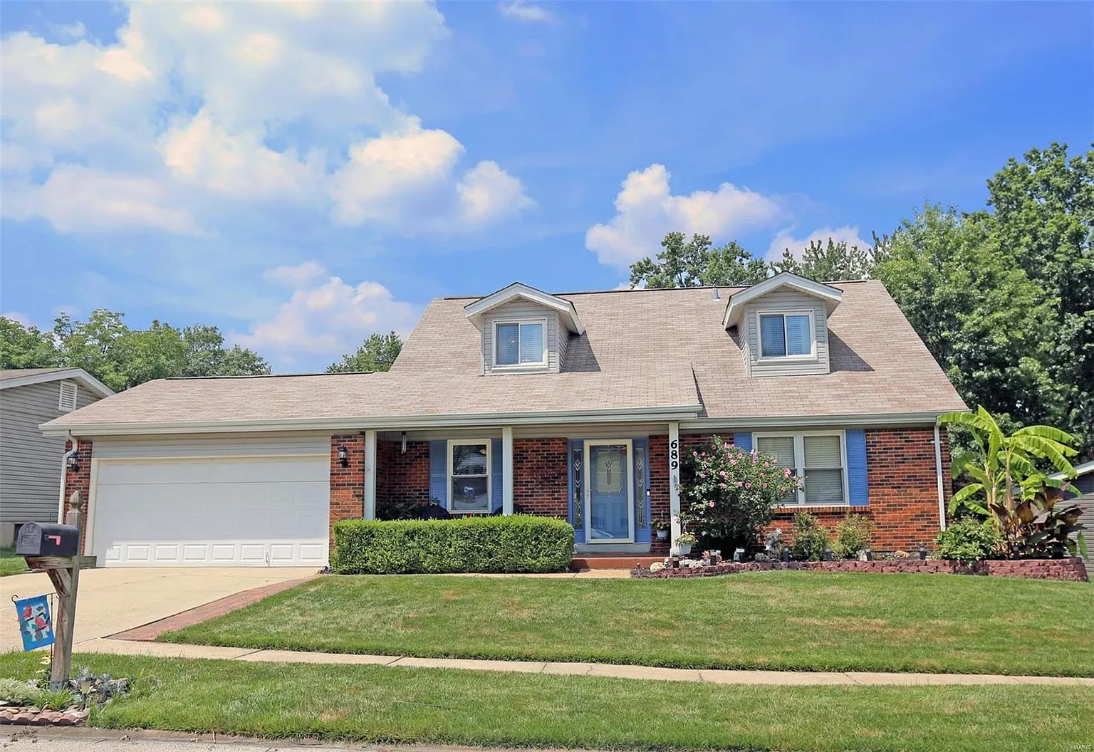 689 Walnut Point Ct photo 1