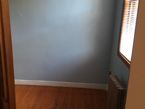 4th image of 88 Nassau Ave
