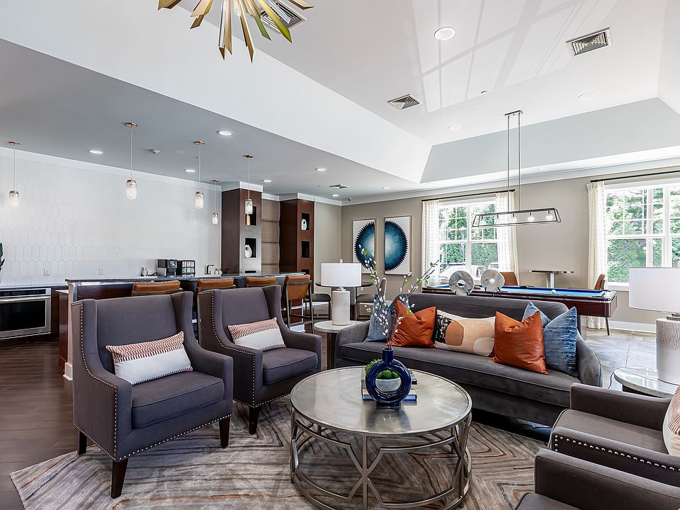 Clubhouse Lounge