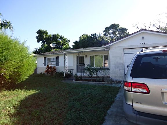 5th image of 1426 Brixton Ln