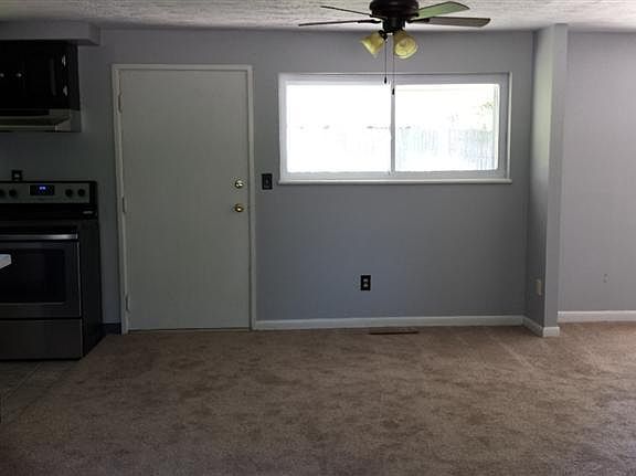 3rd image of 2280 Norway Dr