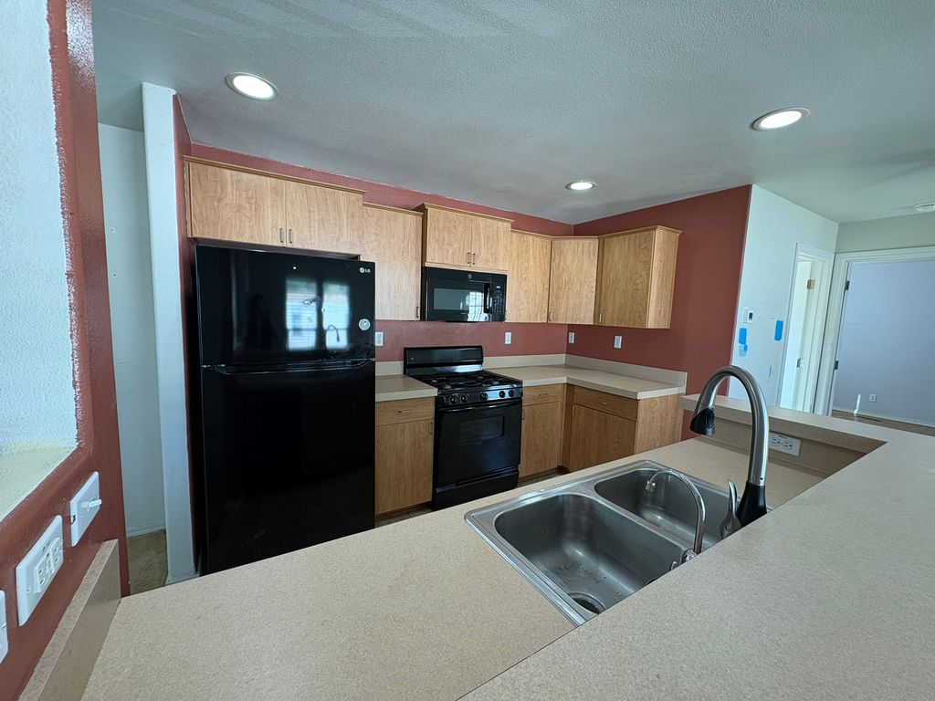 2300 W County Road 38e #S264