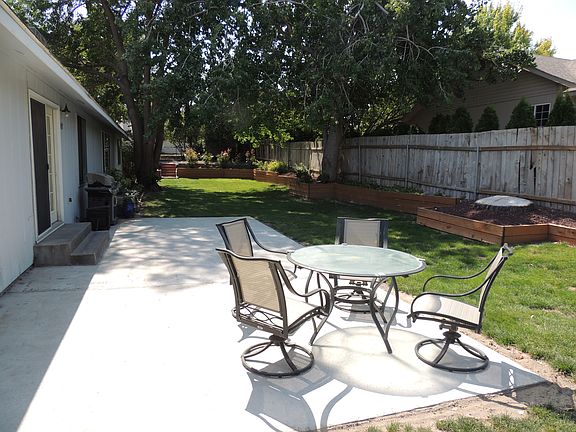 backyard patio