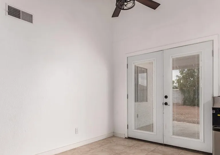 6038 W Gelding Dr — Photo 11