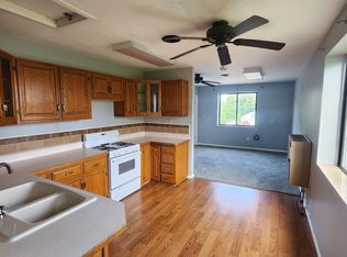 3800 Lockport Rd, Sanborn, NY 14132