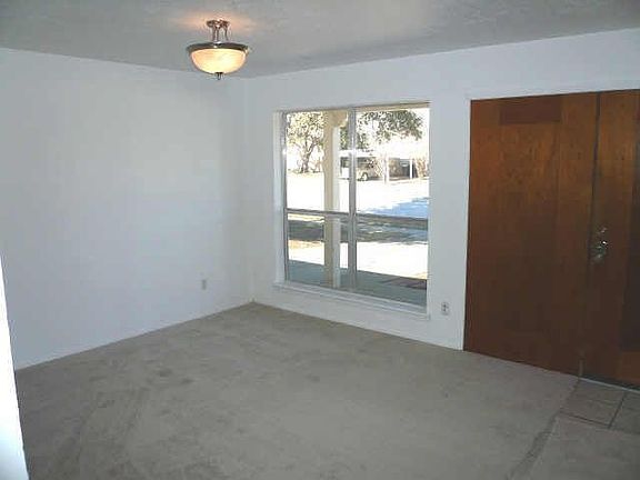 2nd image of 738 Dewberry Dr