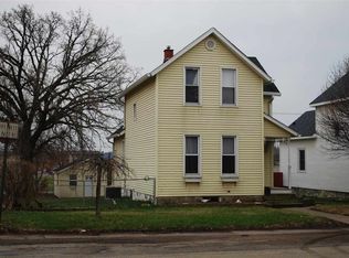 1525 Brown St, Bettendorf, IA 52722