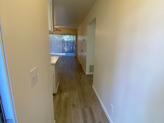 4th image of 512 Elizabeth St APT B