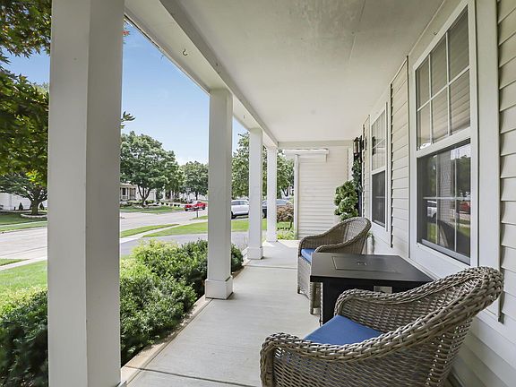 5th image of 4499 Fabel St