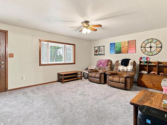 5th image of 1101 Mallard LANE