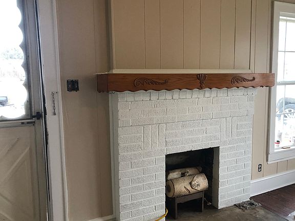 5th image of 1304 College St