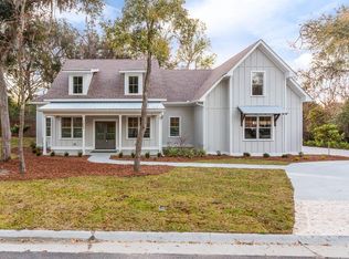 1009 Silver Oaks Ln, St Simons Is, GA 31522