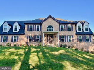 8620 Stableview Ct, Gaithersburg, MD 20882