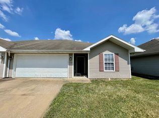 1136 S Clifton Ave, Springfield, MO 65802