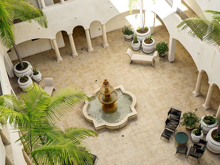 Luxe Villas — Photo 30