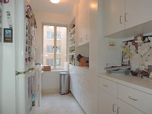 Rented by essential NEW YORK Real Estate | media 4