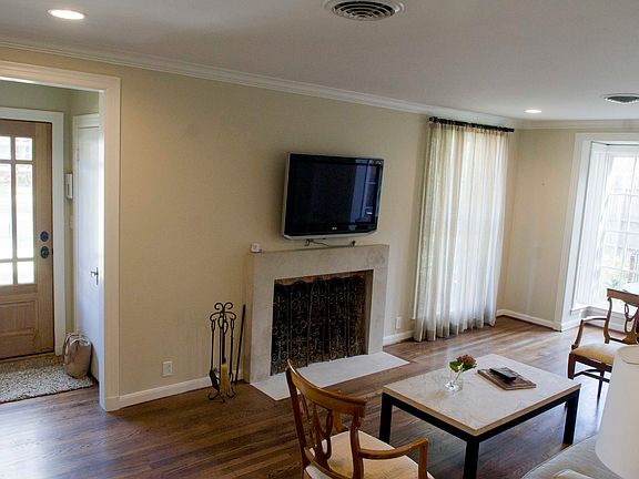 Living fireplace