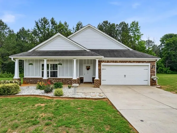 708 Thistle Ct, Locust Grove, GA 30248