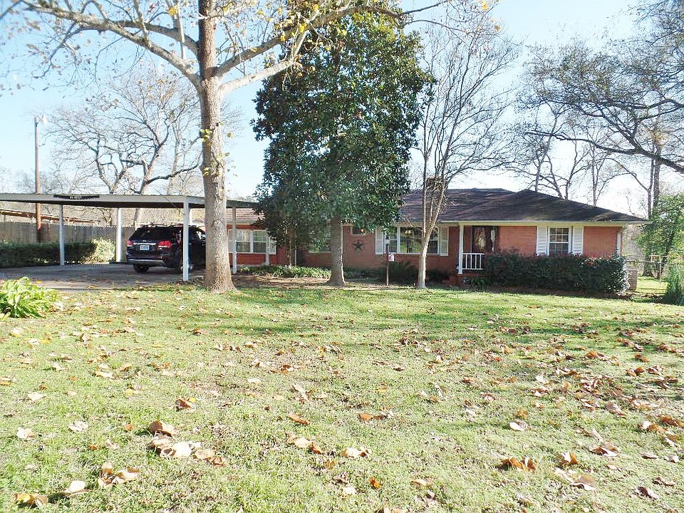 1st image of 702 County Road 1609