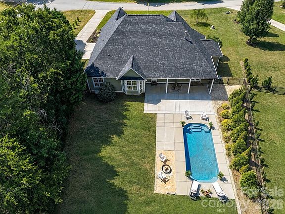 3rd image of 6603 Havencrest Dr