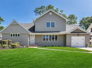 2148 Seneca Dr S, Merrick, NY 11566