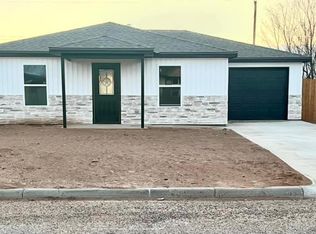 814 Sagebrush Rd, Dalhart, TX 79022