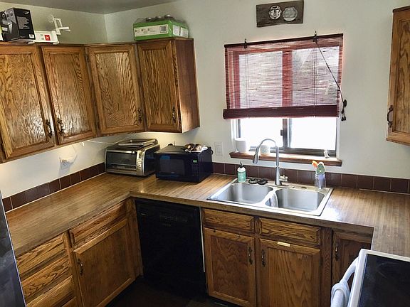 Kitchen counter space