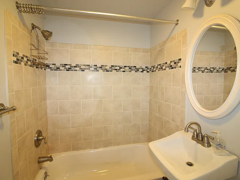 1128 Circle Dr — Photo 10
