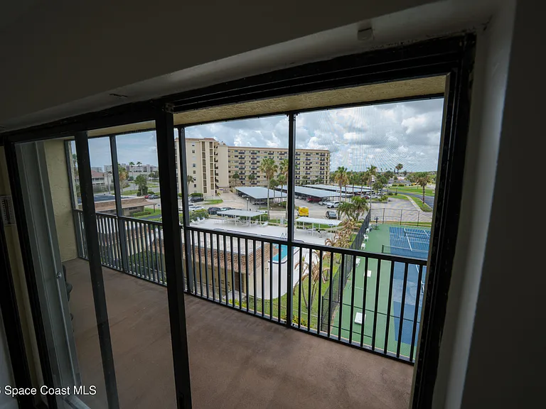 500 Palm Springs Blvd #403 — Photo 17