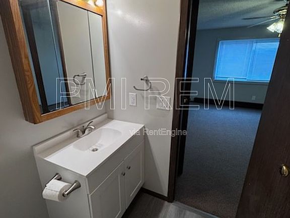 5th image of 1560 20th St APT 9