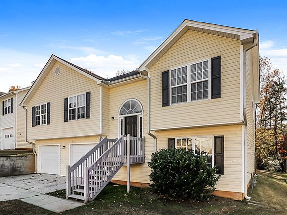 4th image of 205 Ashland Manor Dr