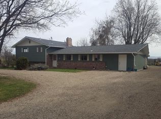 3380 Reeves Rd, Sunnyside, WA 98944