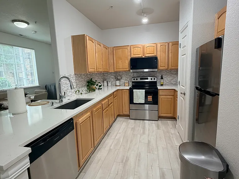 5255 Memphis St #1001 — Photo 4