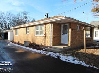 1508 Calhoun St, Bloomington, IL 61701