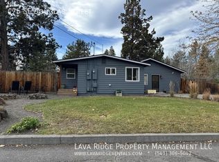 475 SE Douglas St, Bend, OR 97702