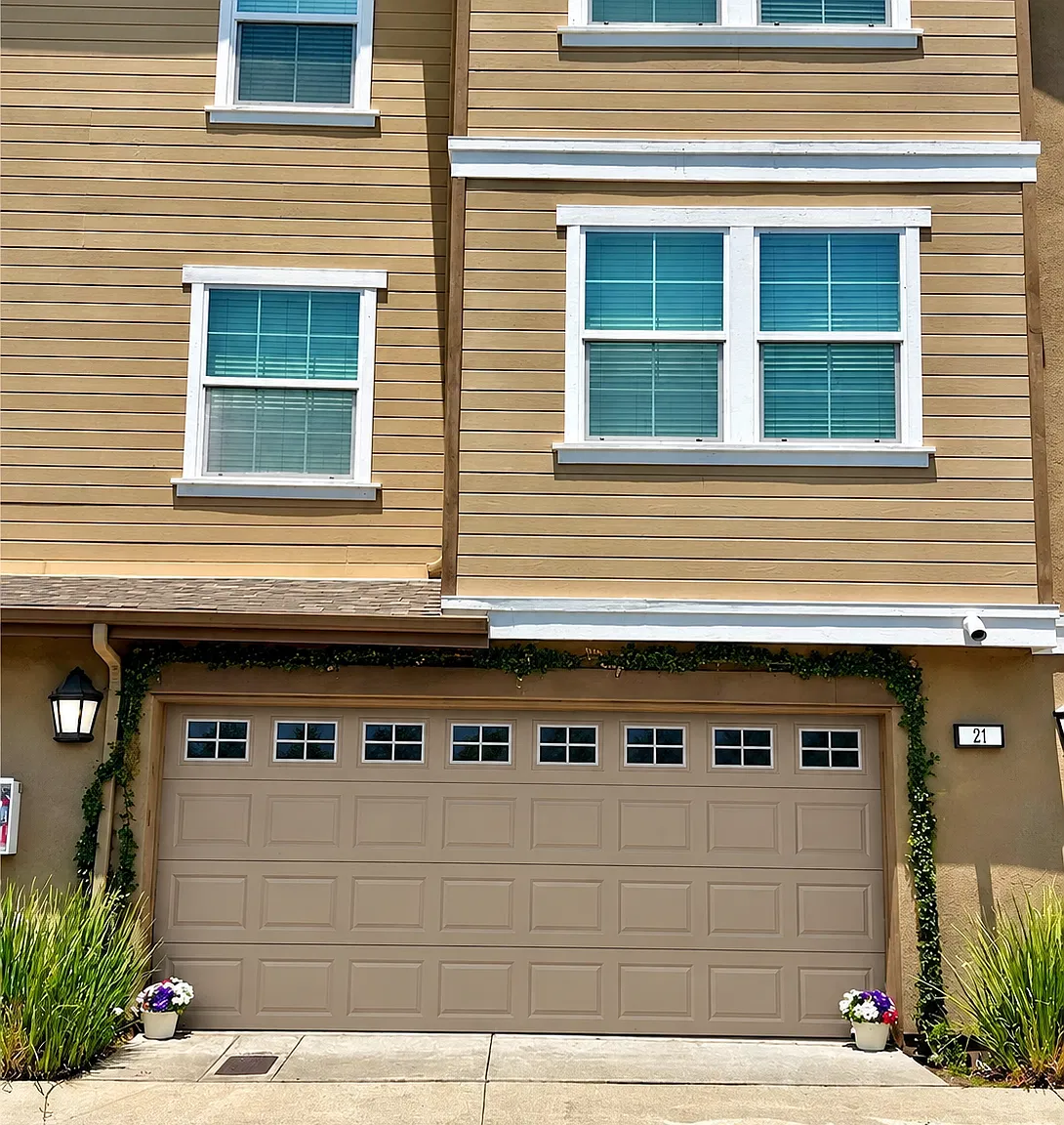 3 bed, 1700 sqft, $4,350 — Photo 2