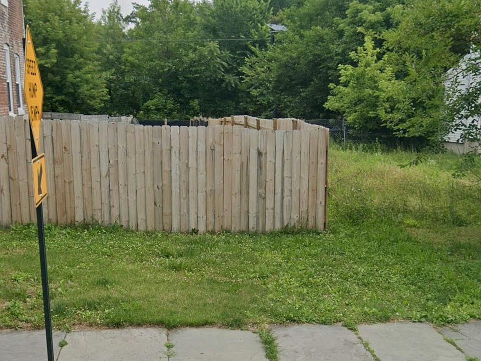 1st image of 317 Rutherford Ave