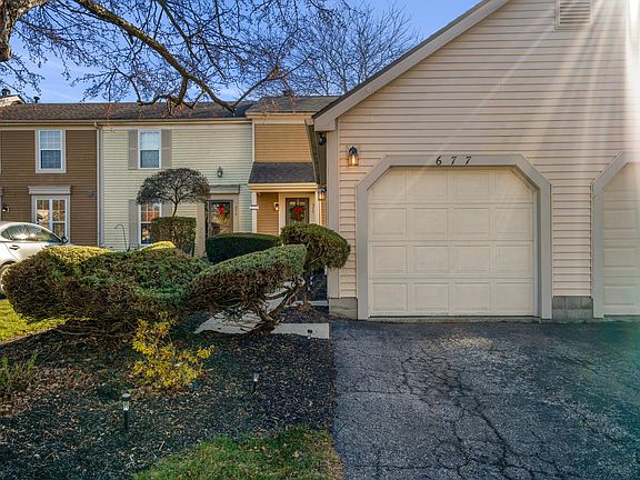 2nd image of 677 Slate Hollow Ct