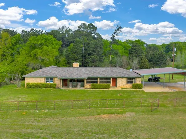 1519 E Main St, Henderson, TX 75652