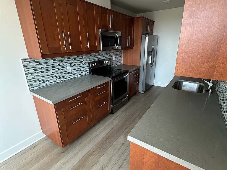 Kitchen Left