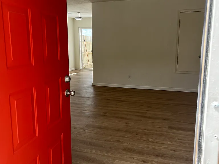 2900 Vista Del Rey NE #20A — Photo 1