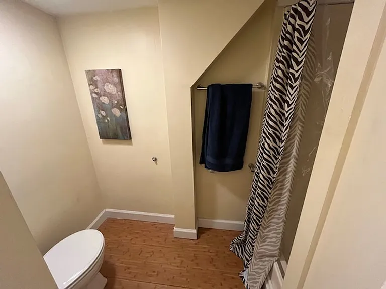 801 Vernon Rd — Photo 35