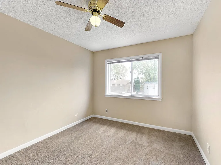 Redstone Commons — Photo 60