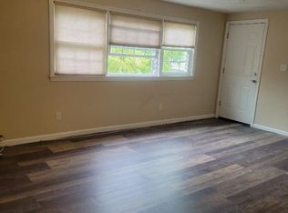 27 Hurd St #3, Lowell, MA 01852