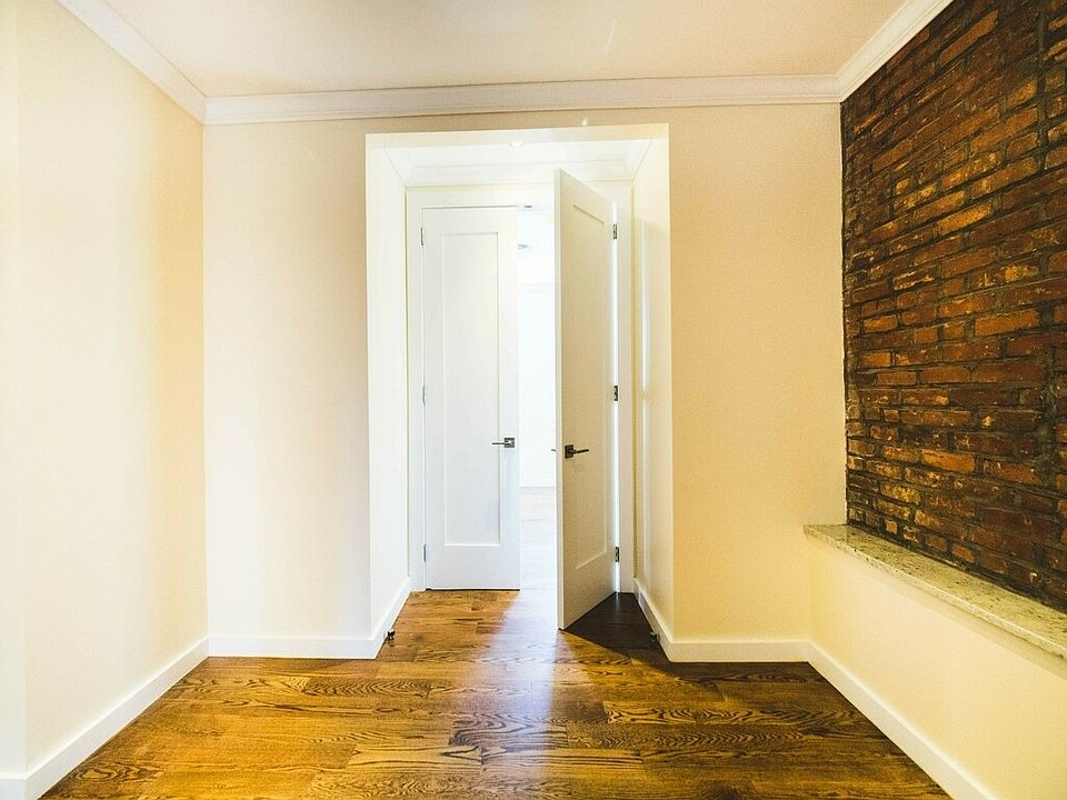 1st image of 600 W 187th St APT 35