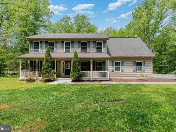 423 Pine Grove Rd, Gardners, PA 17324